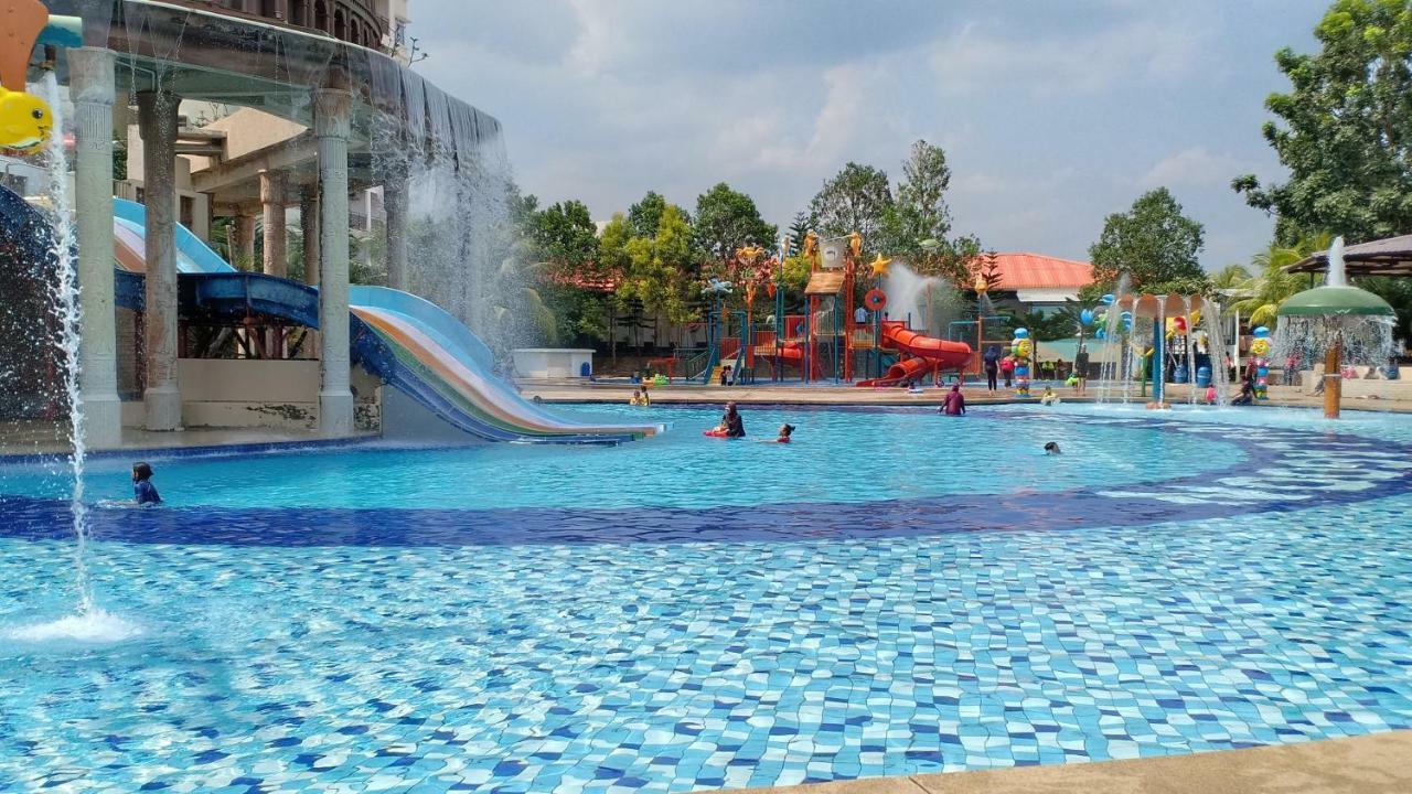 Olive Hut @ Lagoon Park Resort Melaka Exterior foto